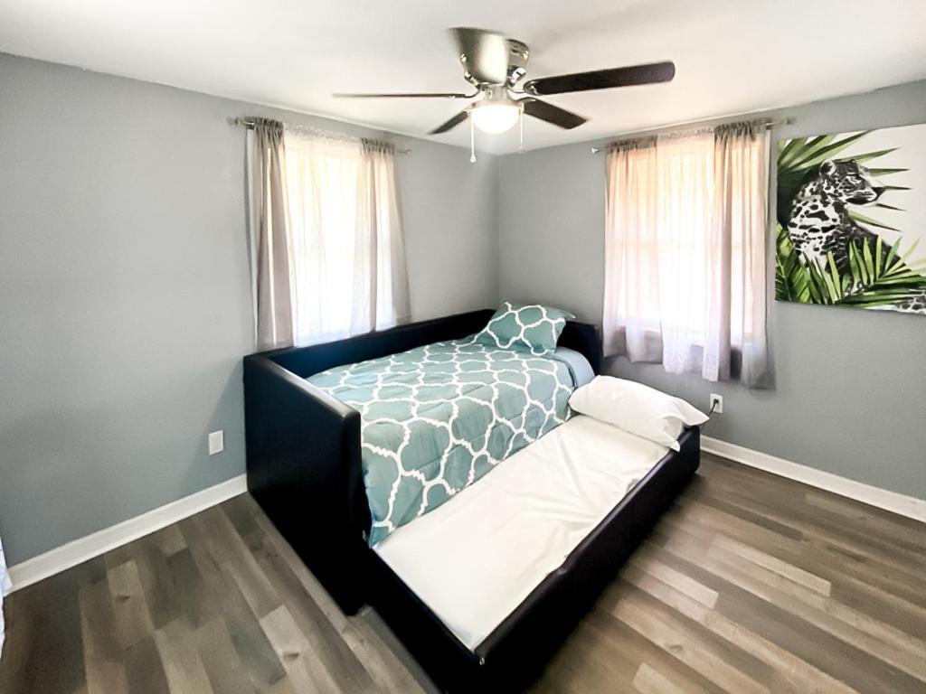 Sarasota Modern, Spacious, Comfy, Queen Beds, Backyard Rental Dış mekan fotoğraf