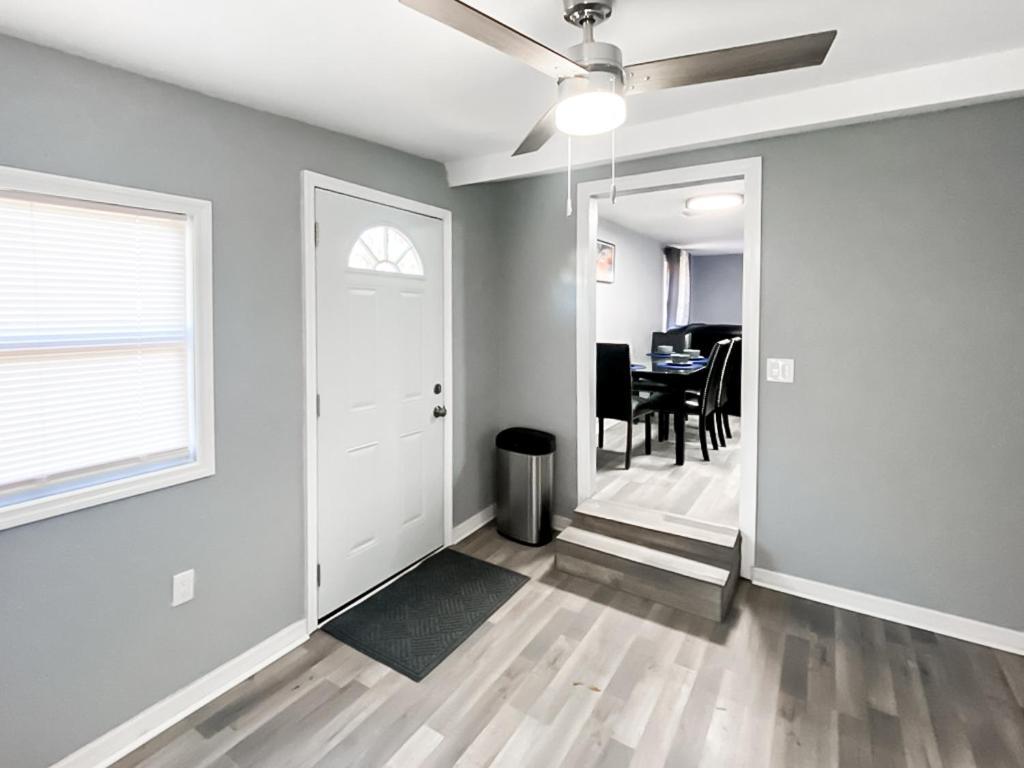 Sarasota Modern, Spacious, Comfy, Queen Beds, Backyard Rental Dış mekan fotoğraf