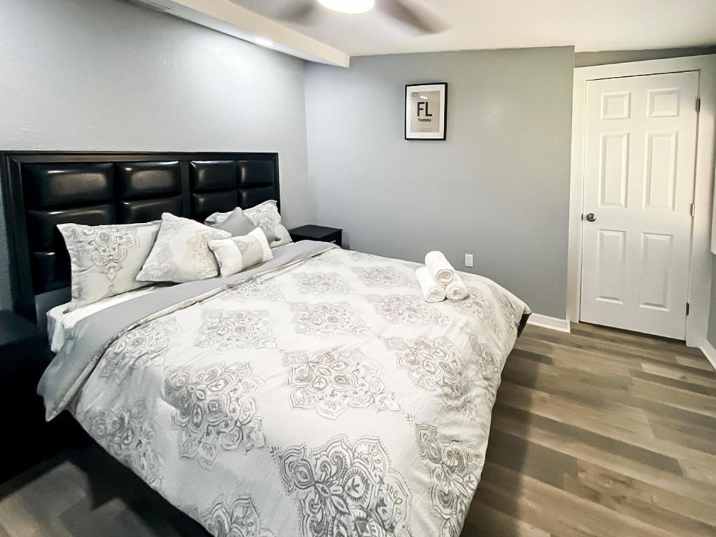 Sarasota Modern, Spacious, Comfy, Queen Beds, Backyard Rental Dış mekan fotoğraf